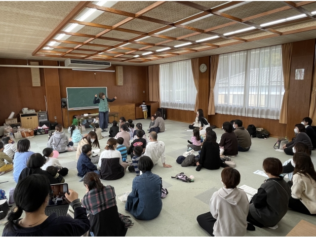 未就学児が、聞いています。